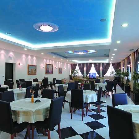 Hotel Platon Atena Exterior foto