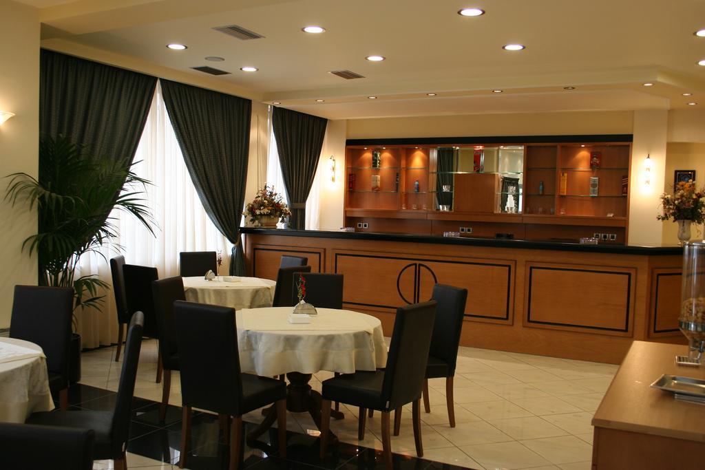 Hotel Platon Atena Exterior foto