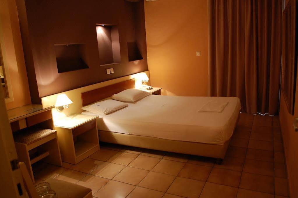 Hotel Platon Atena Exterior foto