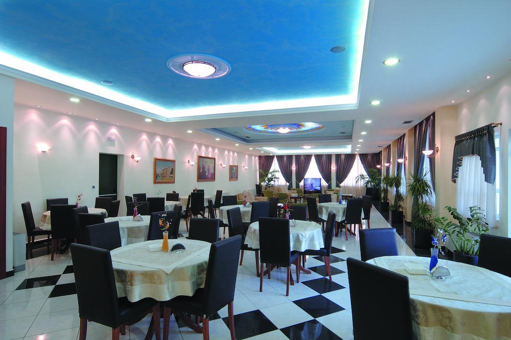 Hotel Platon Atena Exterior foto